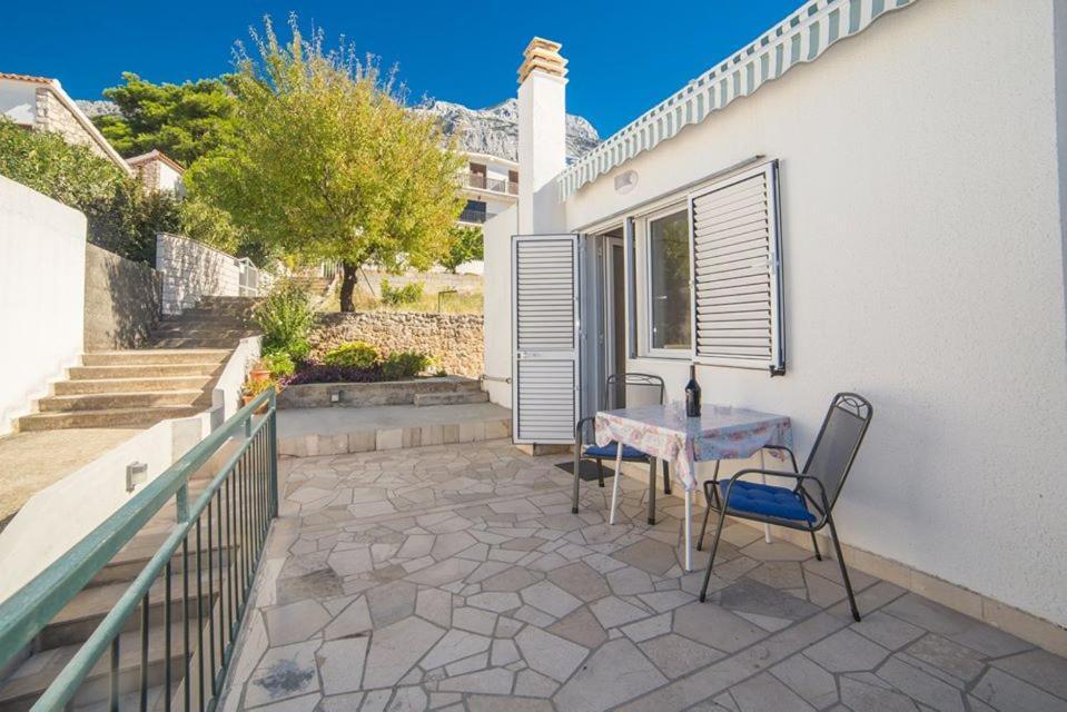 Apartmani Stipan Brela Exterior foto